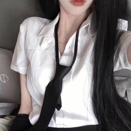 只有形式的罗曼史 在线观看